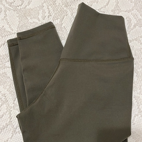 Yunoga new olive leggings - Picture 6 of 6
